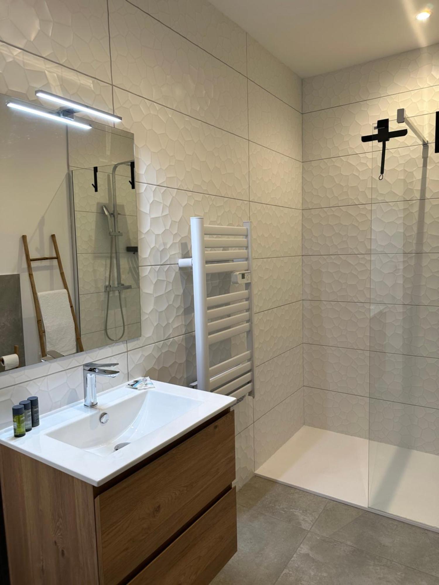 Appartement De La Gare Remiremont Zewnętrze zdjęcie