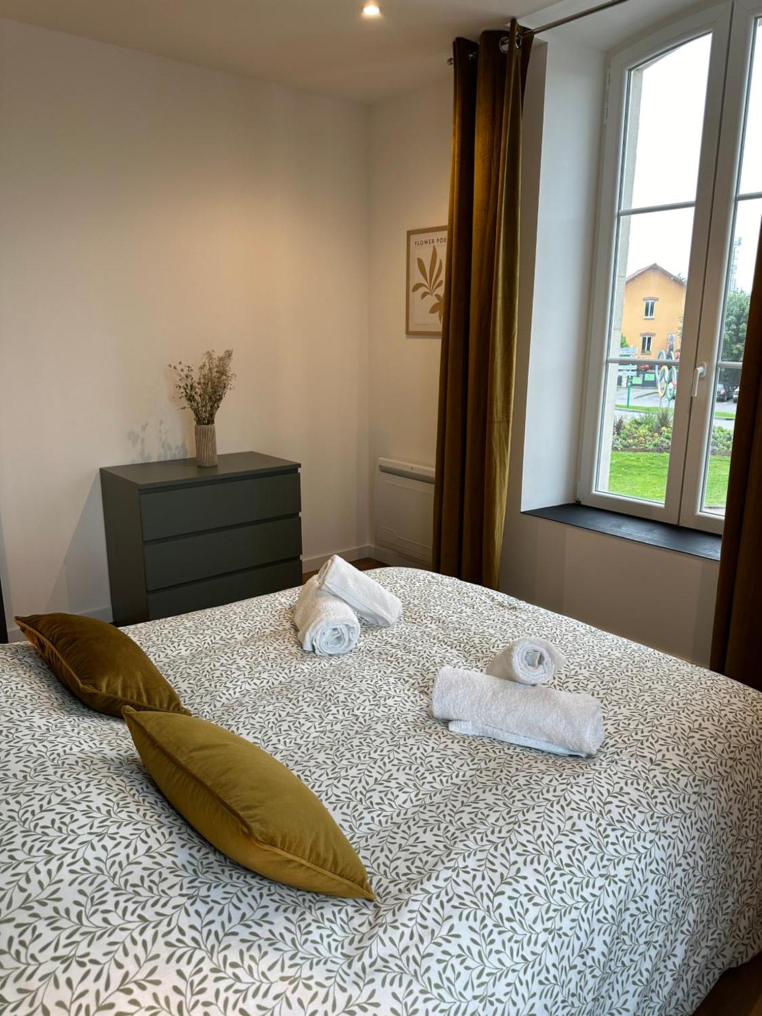 Appartement De La Gare Remiremont Zewnętrze zdjęcie