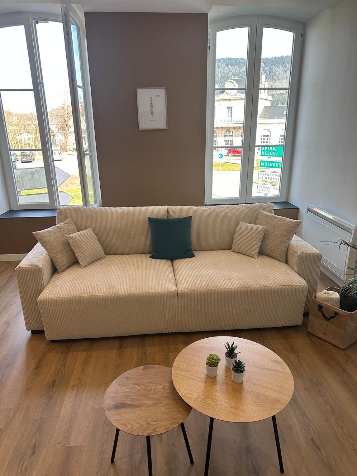 Appartement De La Gare Remiremont Zewnętrze zdjęcie
